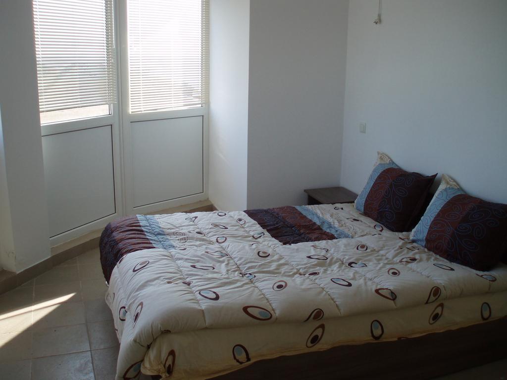 Arcadia Apartments Nesebar Bilik gambar